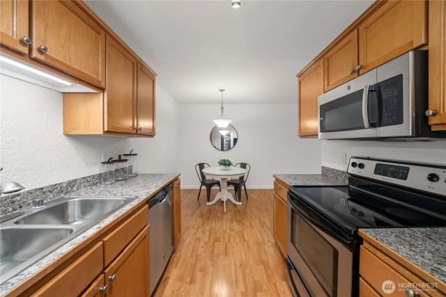 Property photo for 750 N 143rd Street #212, Seattle photo 5
