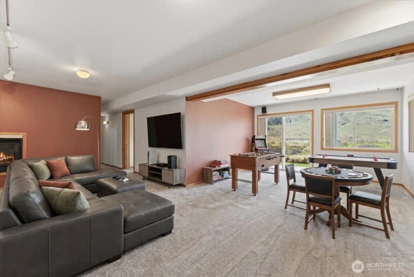 Property photo for 404 S Clifford Street, Chelan photo 32