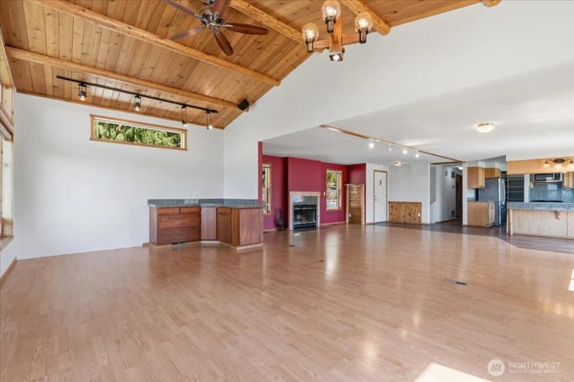Property photo for 404 S Clifford Street, Chelan photo 11