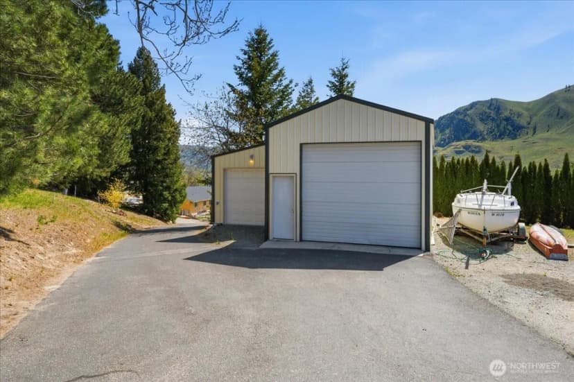 Property photo for 404 S Clifford Street, Chelan photo 38