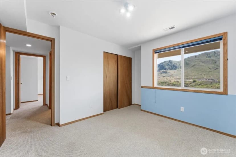 Property photo for 404 S Clifford Street, Chelan photo 29