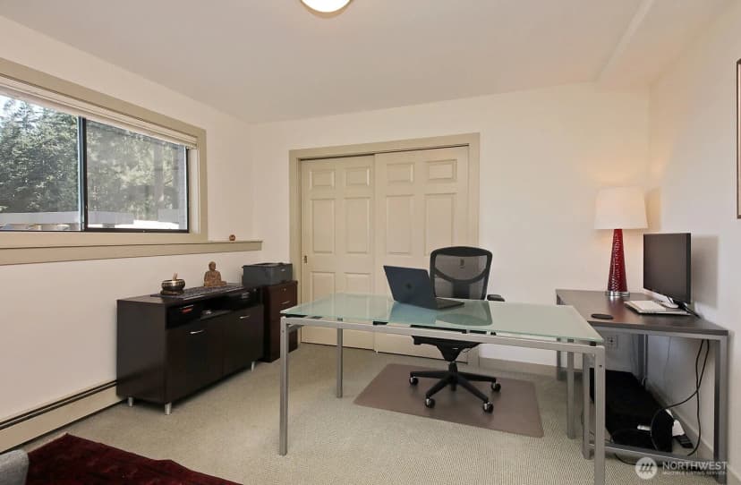 Property photo for 1093 Village Loop, Langley photo 34