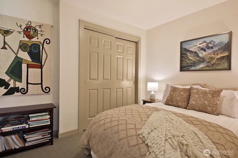 Property photo for 1093 Village Loop, Langley photo 36