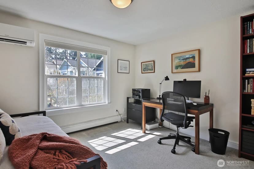 Property photo for 1093 Village Loop, Langley photo 28