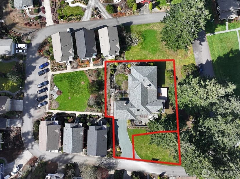 Property photo for 1093 Village Loop, Langley photo 38