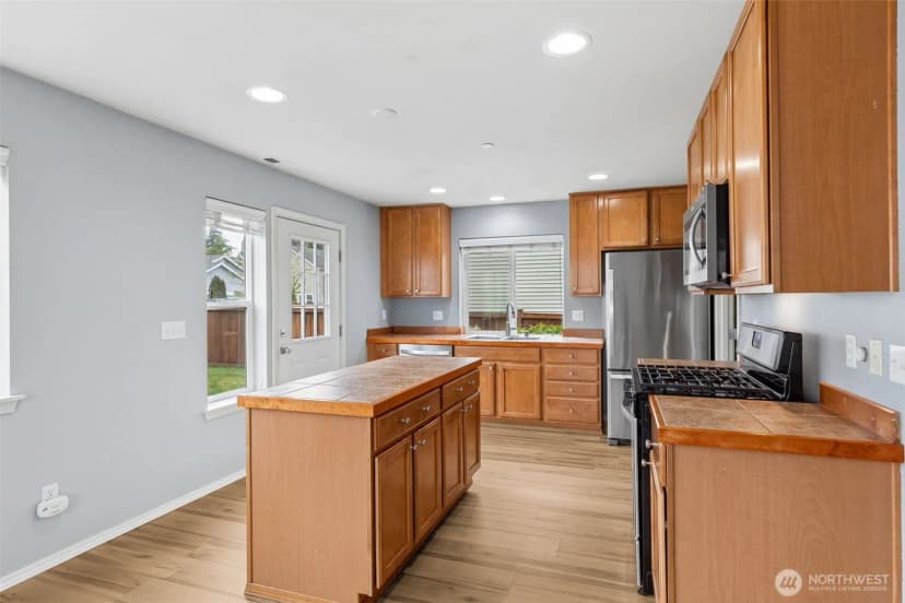 Property photo for 3069 Mcneil Street, Dupont photo 13