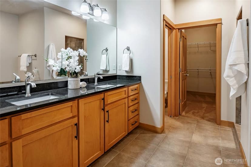 Property photo for 9021 Gleneage Drive #17, Blaine photo 25