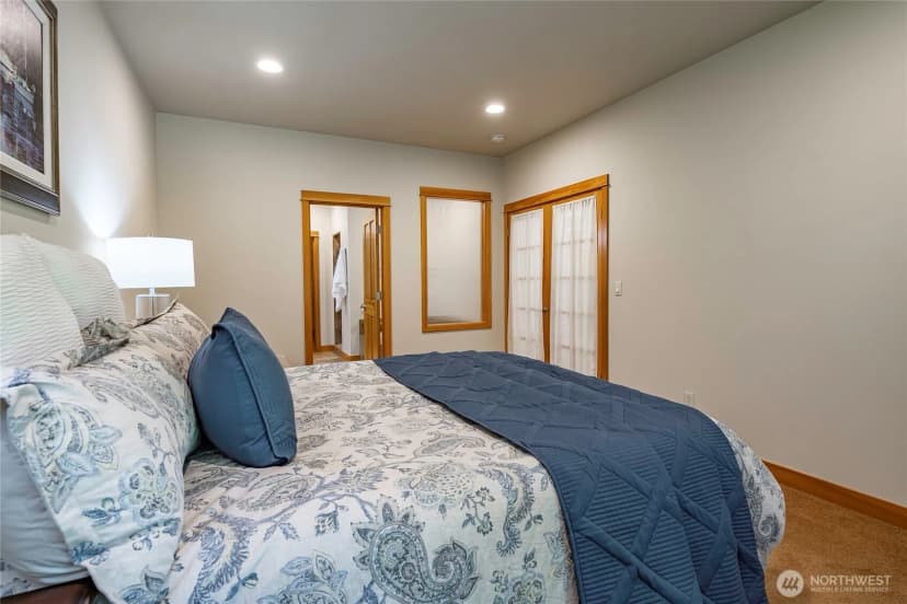 Property photo for 9021 Gleneage Drive #17, Blaine photo 23