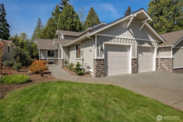 Property photo for 9021 Gleneage Drive #17, Blaine photo 2