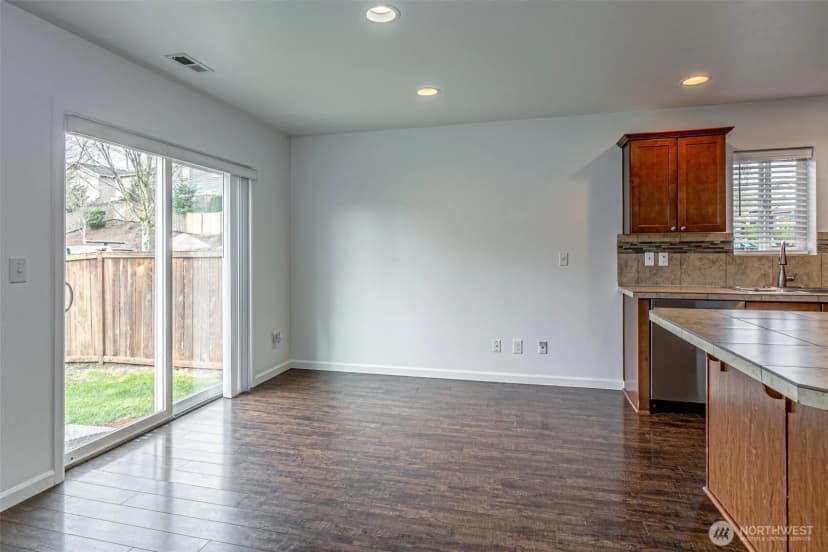 Property photo for 2156 St Se 66th Place Se, Auburn photo 32