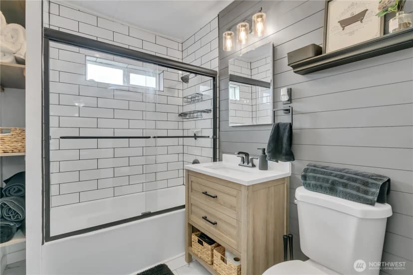 Property photo for 257 N Edith Street, Buckley photo 18