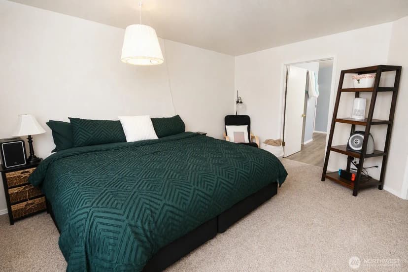 Property photo for 9210 Market Place #h201, Lake Stevens photo 11