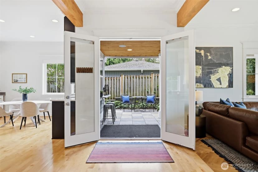 Property photo for 20201 Marine View Drive Sw, Normandy Park photo 10