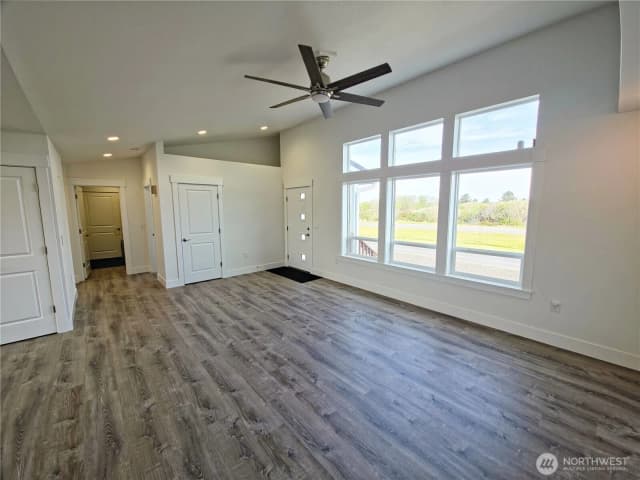 Property photo for 1201 Ocean Shores Blvd Sw, Ocean Shores photo 5