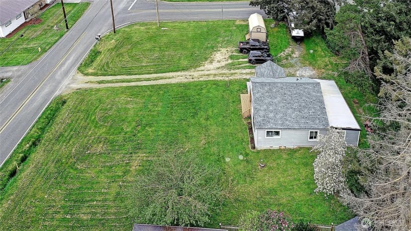 Property photo for 1320 Swantown Road, Oak Harbor photo 35