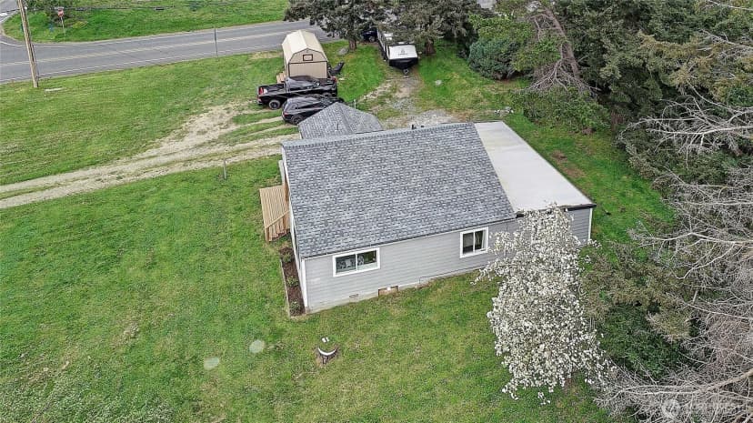 Property photo for 1320 Swantown Road, Oak Harbor photo 34
