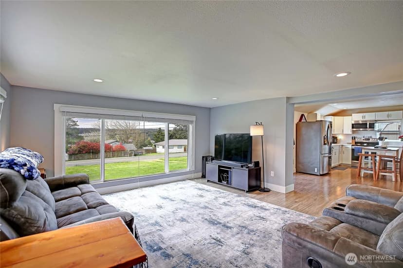 Property photo for 1320 Swantown Road, Oak Harbor photo 16