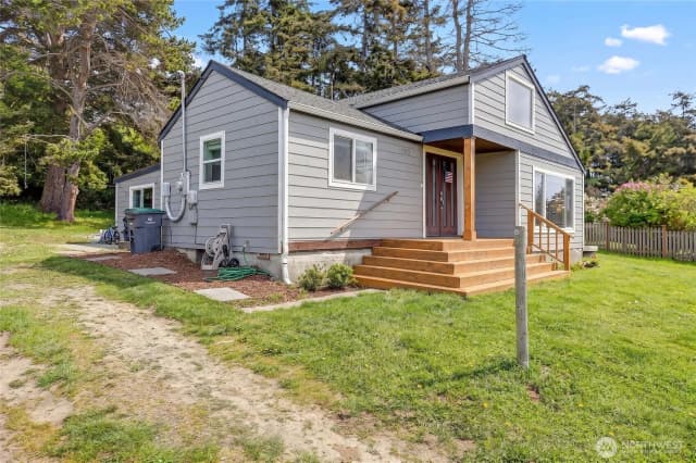 Property photo for 1320 Swantown Road, Oak Harbor photo 3