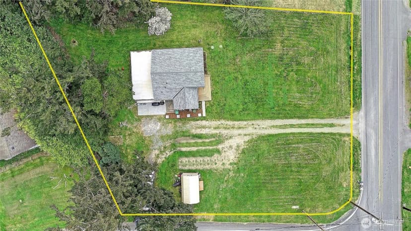 Property photo for 1320 Swantown Road, Oak Harbor photo 33