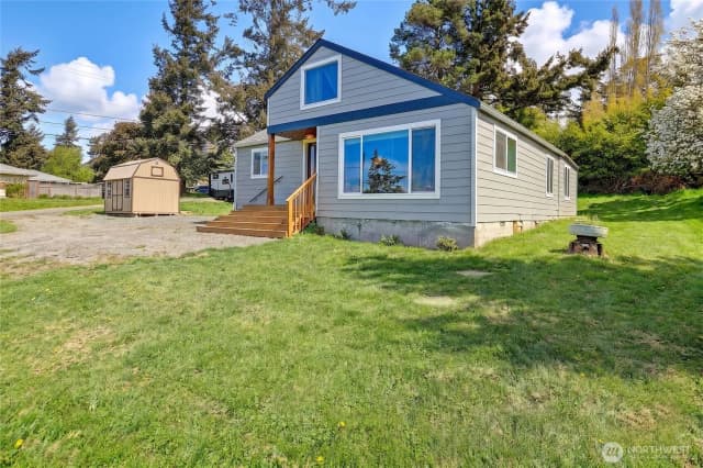 Property photo for 1320 Swantown Road, Oak Harbor photo 4