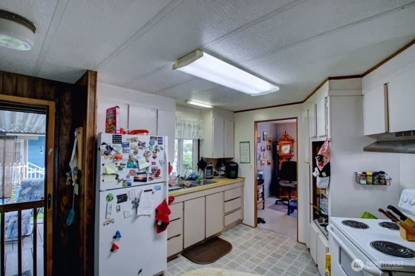 Property photo for 920 Maple Lane #3, Sedro Woolley photo 10