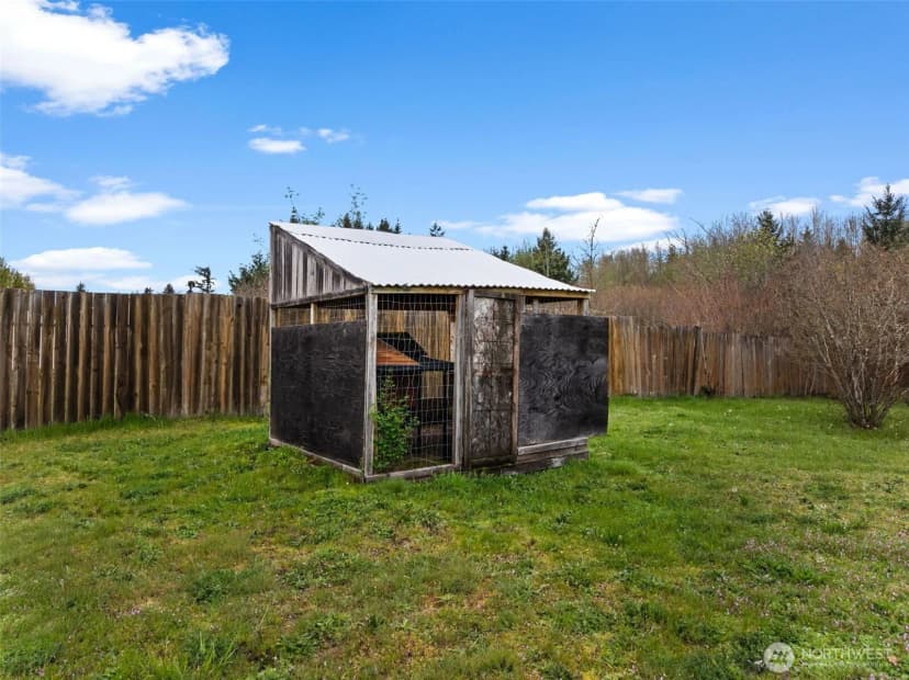 Property photo for 3205 292nd Street S, Roy photo 31