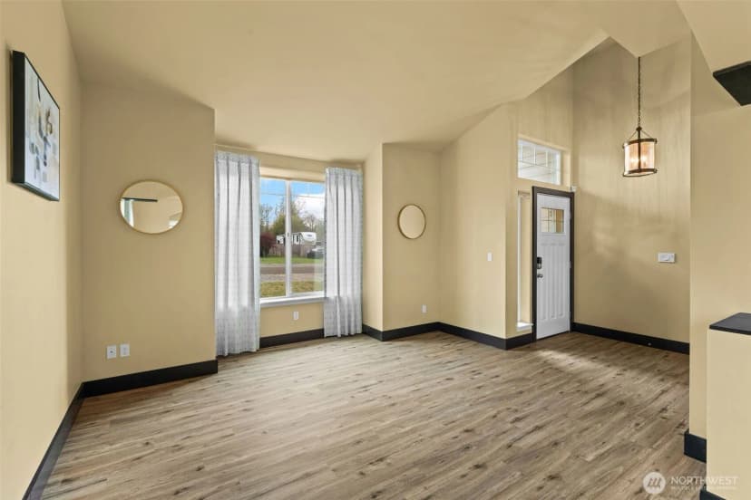 Property photo for 3205 292nd Street S, Roy photo 18