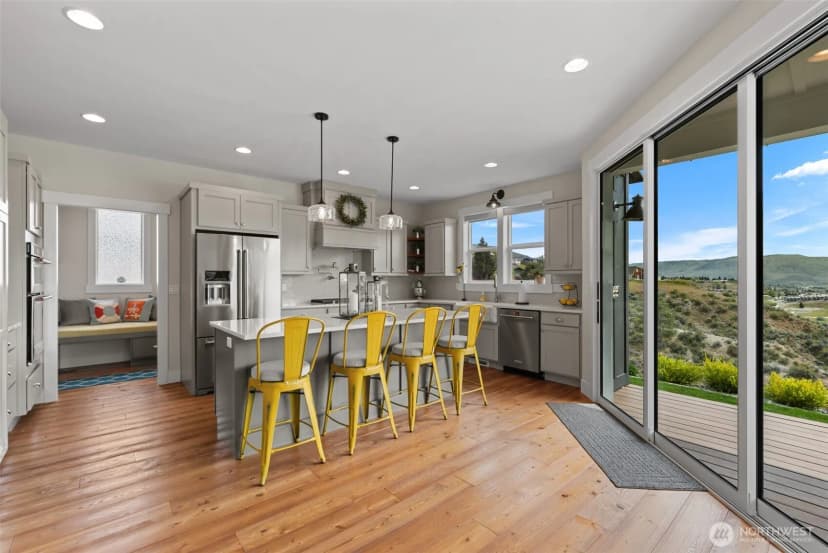 Property photo for 122 Lookout Way, Chelan photo 7