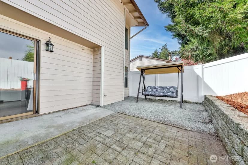 Property photo for 1555 Union Avenue Ne #22, Renton photo 25