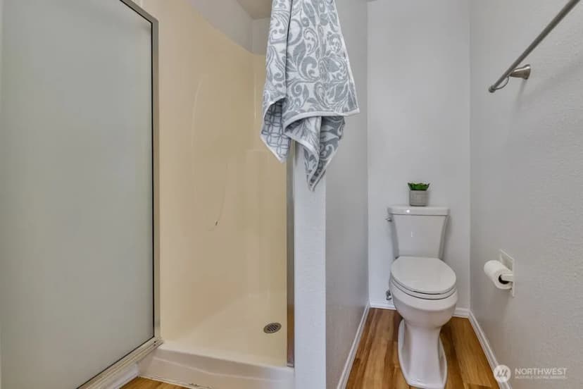 Property photo for 1555 Union Avenue Ne #22, Renton photo 19