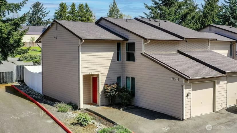 Property photo for 1555 Union Avenue Ne #22, Renton photo 30