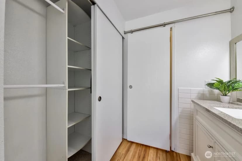 Property photo for 1555 Union Avenue Ne #22, Renton photo 18