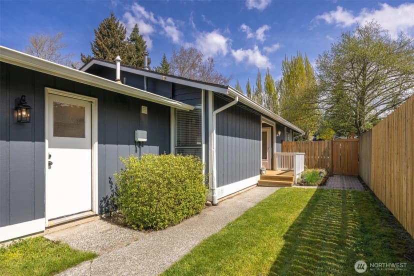 Property photo for 2618 Superior Street, Bellingham photo 38