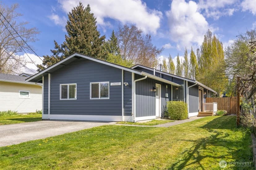 Property photo for 2618 Superior Street, Bellingham