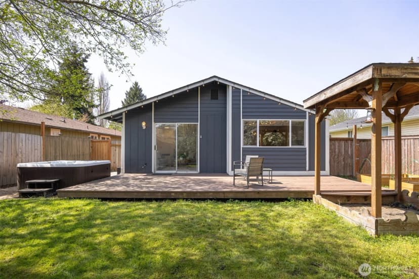 Property photo for 2618 Superior Street, Bellingham photo 29