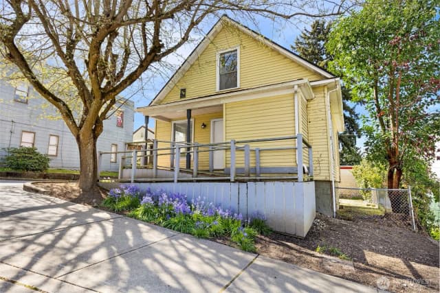 Property photo for 1203 Pacific Avenue, Bremerton photo 2