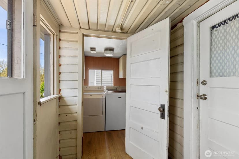 Property photo for 1203 Pacific Avenue, Bremerton photo 27