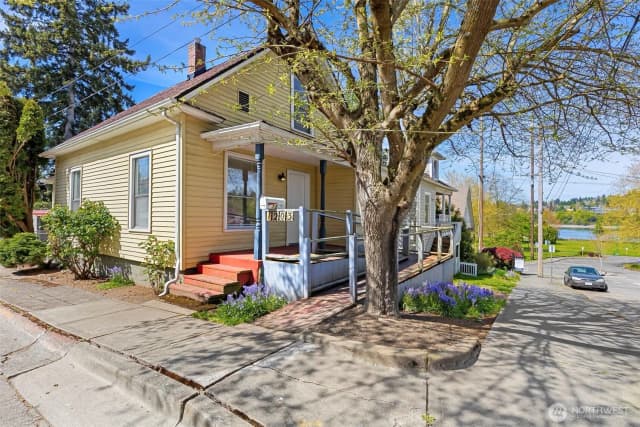 Property photo for 1203 Pacific Avenue, Bremerton