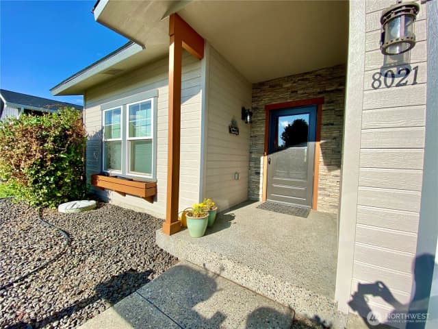 Property photo for 8021 Vialago Parkway, Zillah