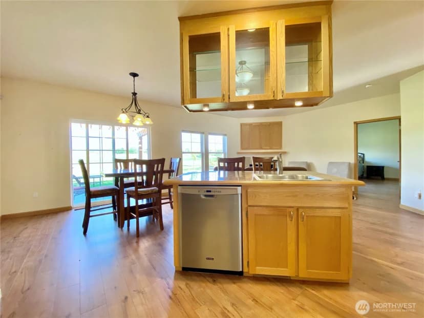 Property photo for 8021 Vialago Parkway, Zillah photo 8