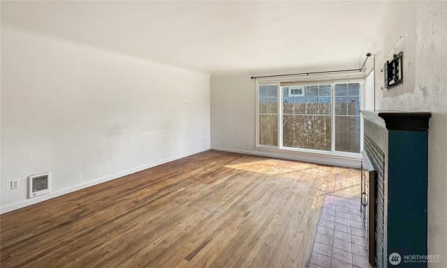 Property photo for 6421 Cypress Street, Everett photo 5