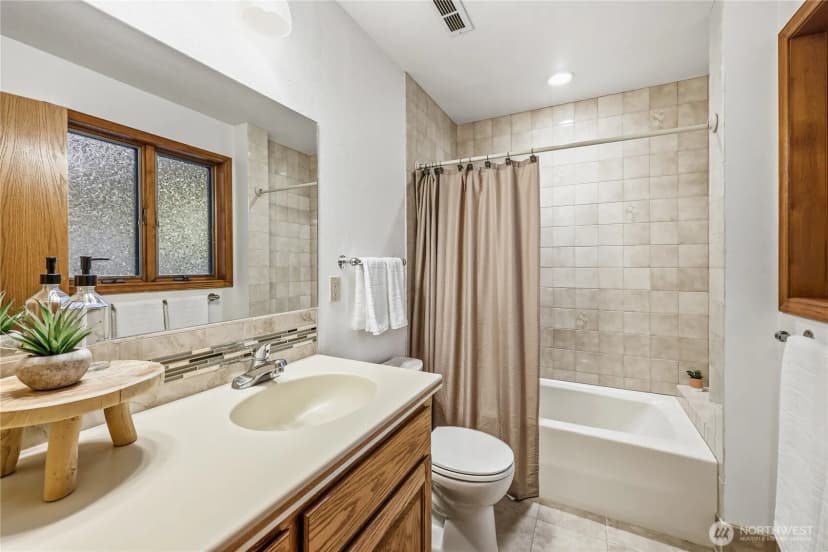 Property photo for 20 Shorecrest Court, Port Townsend photo 25