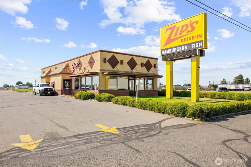 Property photo for 12421 W Sunset Highway, Airway Heights photo 4