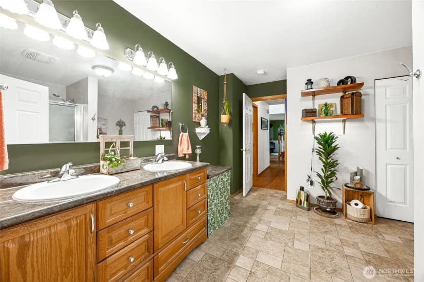 Property photo for 10705 189th Avenue E, Bonney Lake photo 29