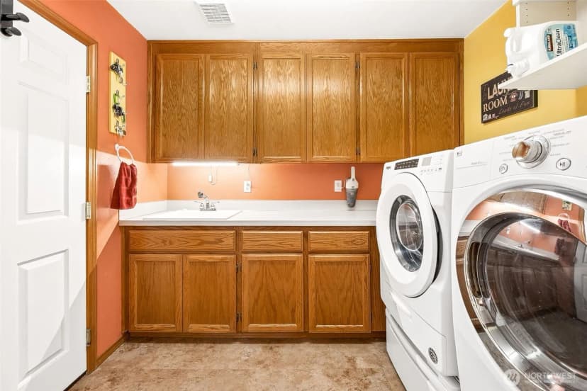 Property photo for 10705 189th Avenue E, Bonney Lake photo 19