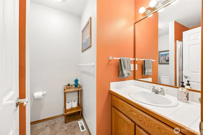 Property photo for 10705 189th Avenue E, Bonney Lake photo 18