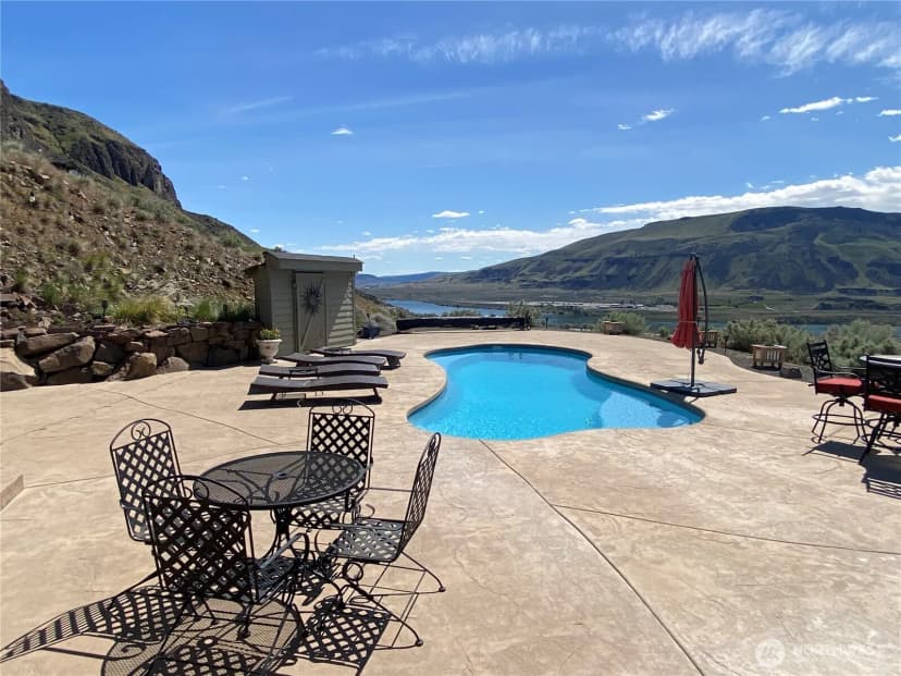 Property photo for 6696 Batterman Road, East Wenatchee photo 25