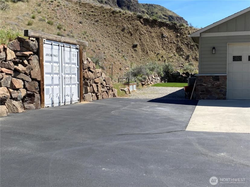 Property photo for 6696 Batterman Road, East Wenatchee photo 35