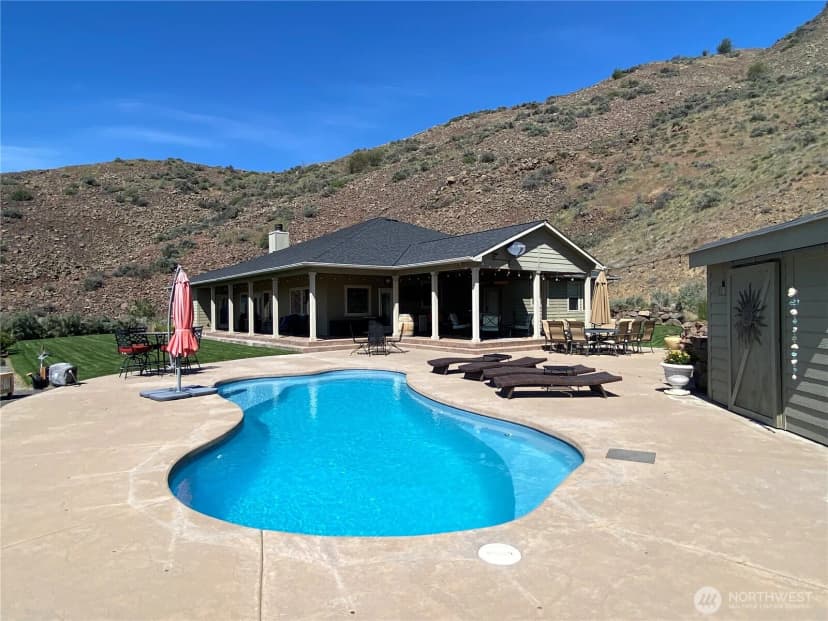 Property photo for 6696 Batterman Road, East Wenatchee photo 24