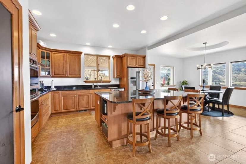 Property photo for 6696 Batterman Road, East Wenatchee photo 4